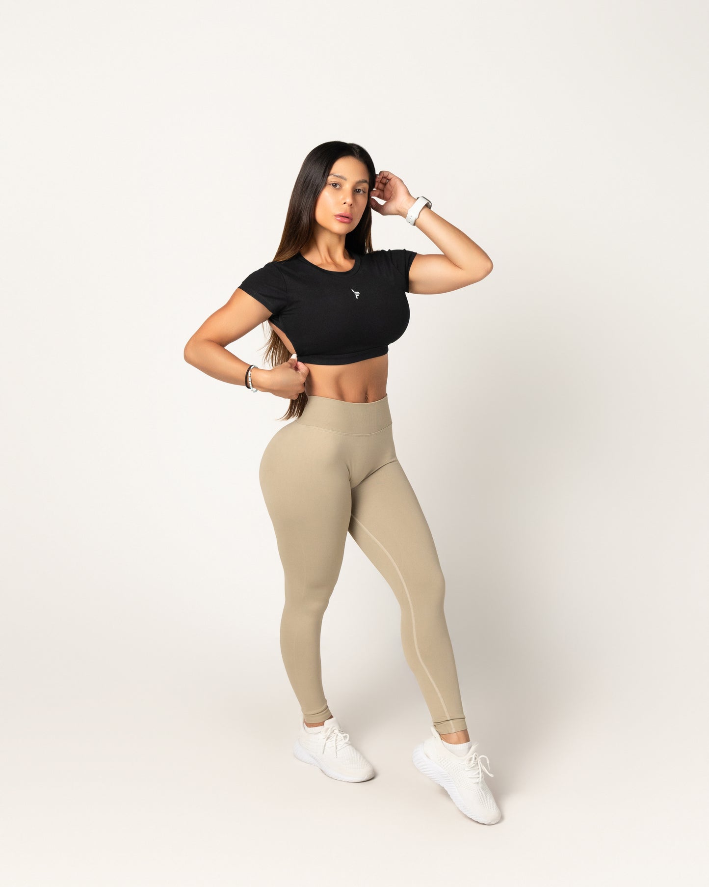 Silueta Scrunch V-Cut Leggings - Almond